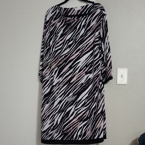 Calvin Klein Black and White Sheath Dress with Dolman Sleeves